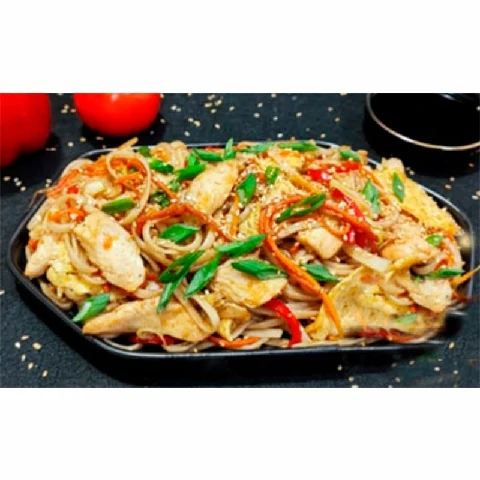 Лапша удон с курицей
